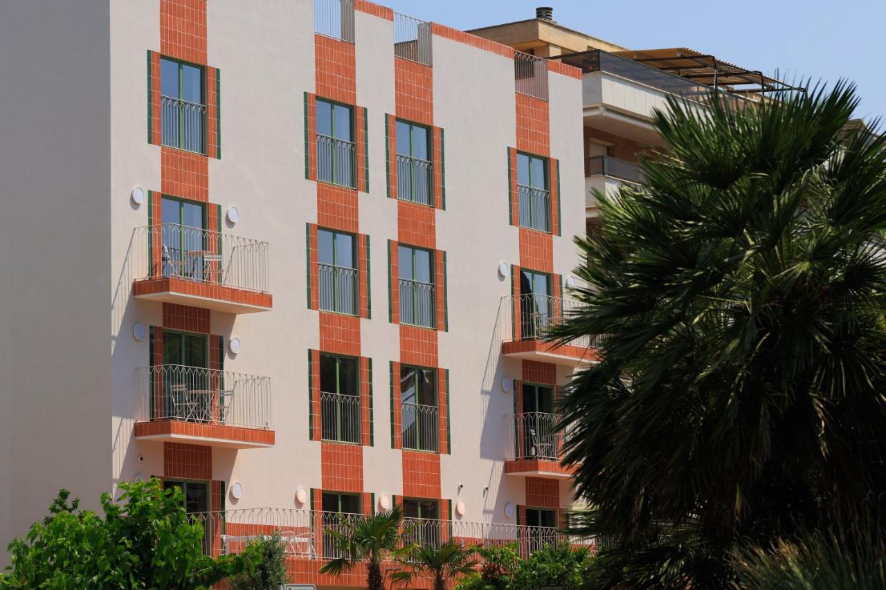سالو Terra Aurea Aparthotel المظهر الخارجي الصورة